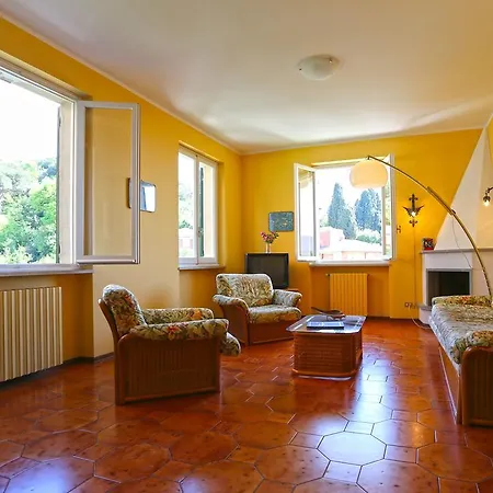 Apartament Dahlia Flexyrent Rapallo